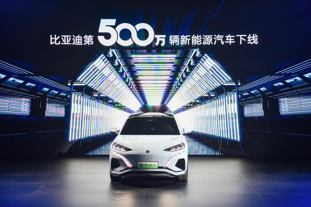 202401169a585d215634456ca7975de502cb8176_9f977f4ff06c49108beaae50617bcf96.jpg